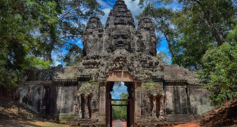 Incredible Cambodia Tour
