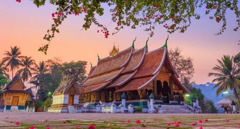 Essential Laos Tour